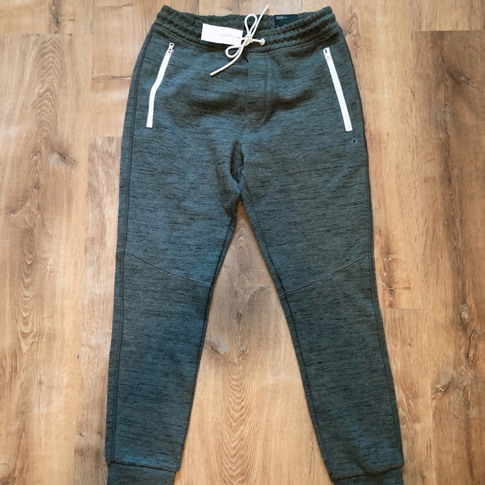 American Eagle Fleece Joggers